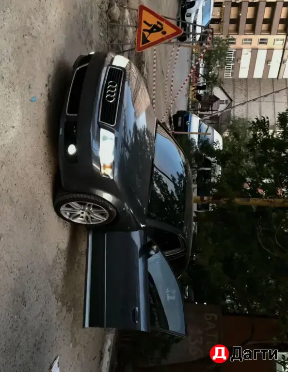 Audi A4, 2003 года