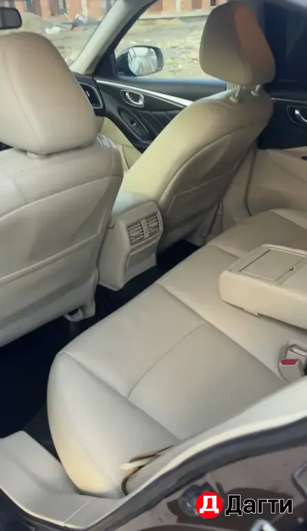Infiniti Q50, 2014 года