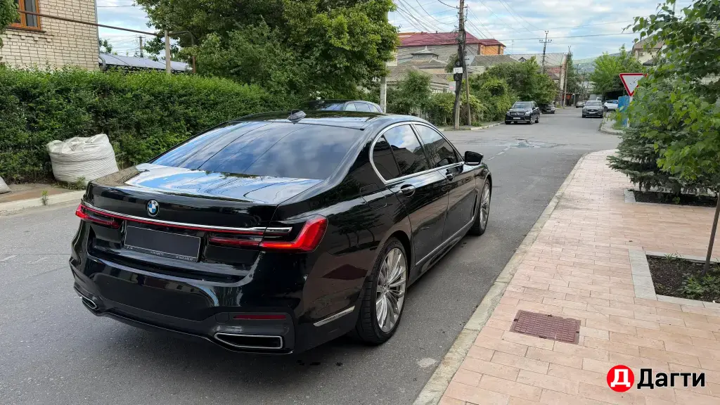 BMW 7 серии, 2019 года