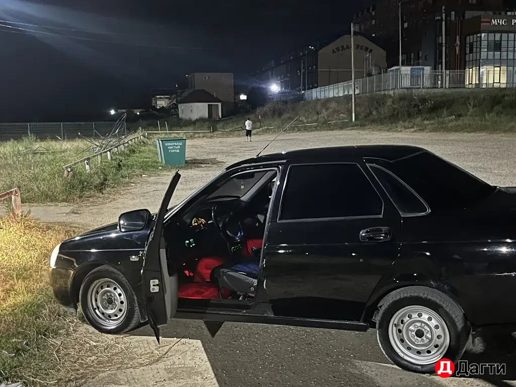 LADA (ВАЗ) Priora, 2011 года