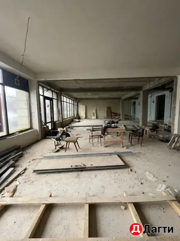 Помещение свободного назначения 301м