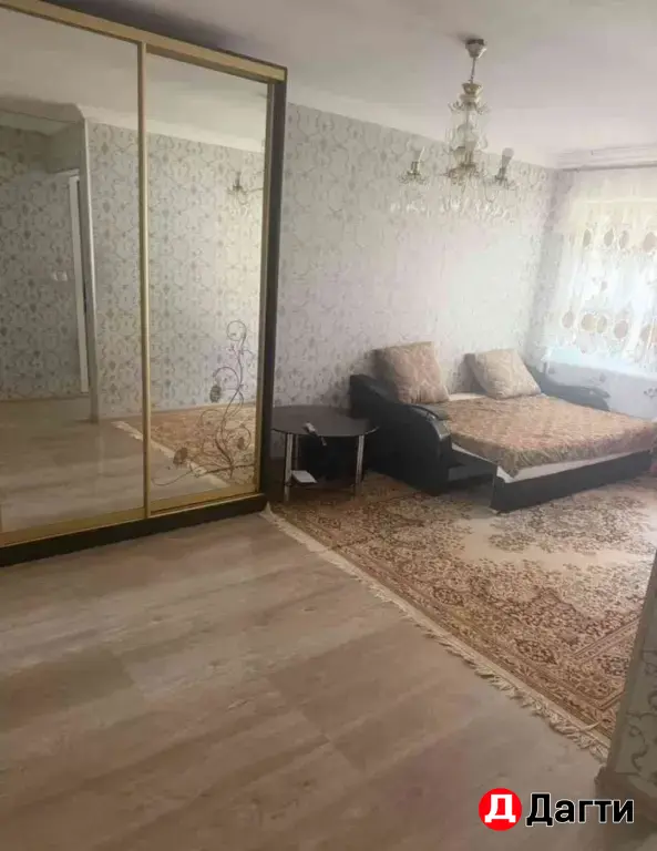 2-к. квартира, 1/5 эт.