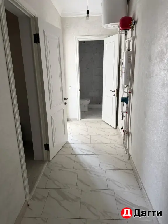 продается 1 к квартира