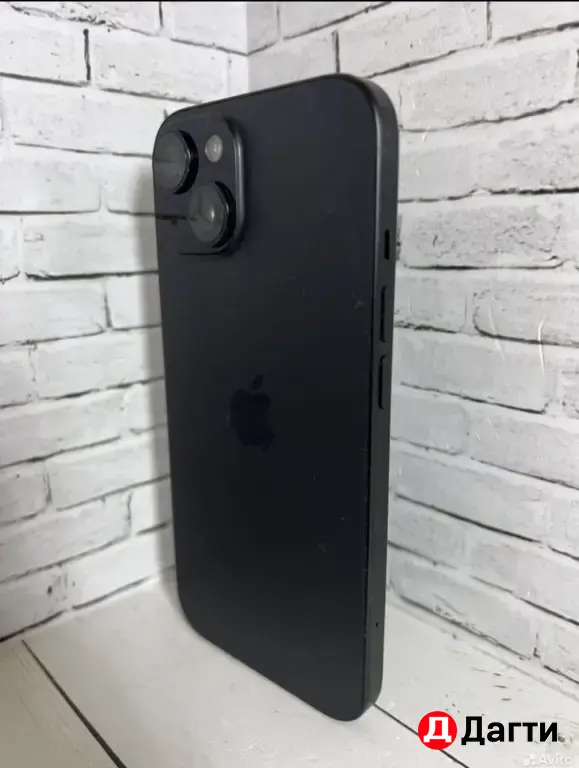 iPhone 15 128GB Black.