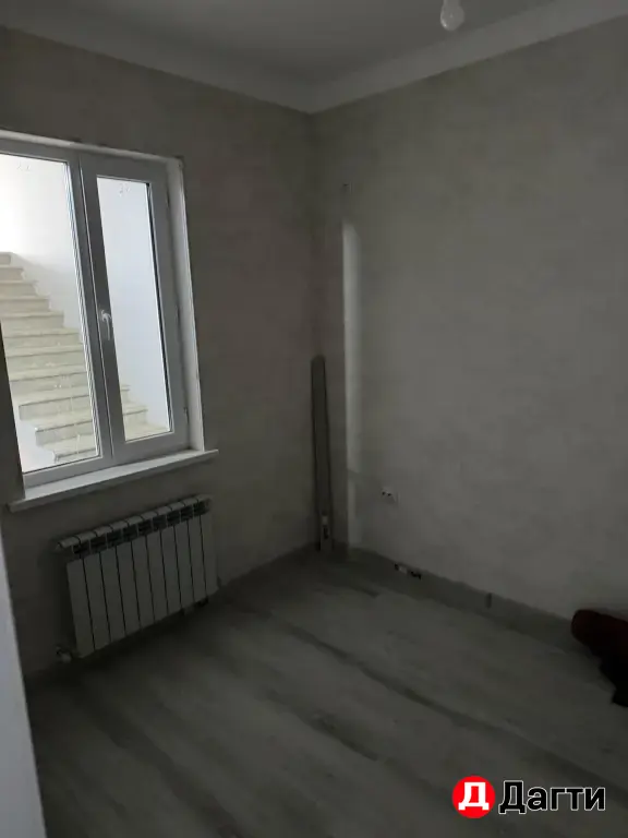 продается 1 к квартира