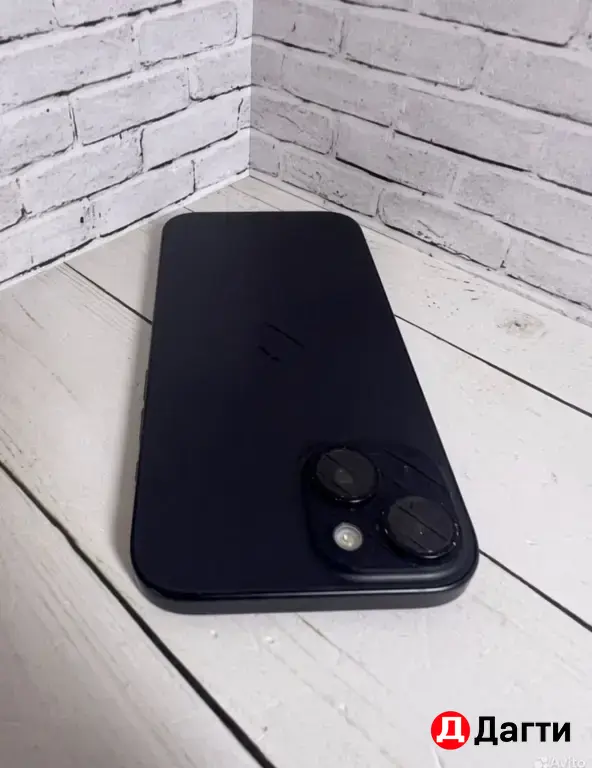 iPhone 15 128GB Black.