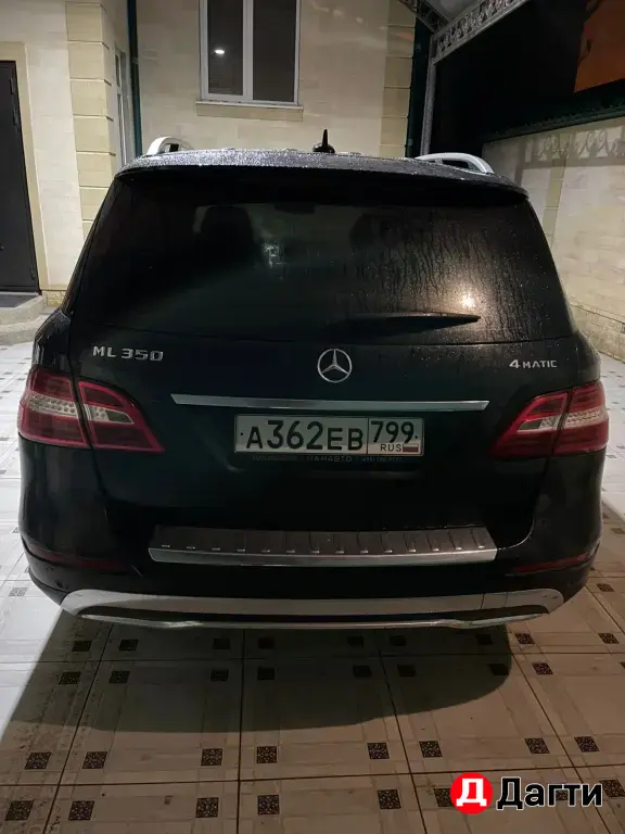 Mercedes-Benz M-Класс, 2012 года