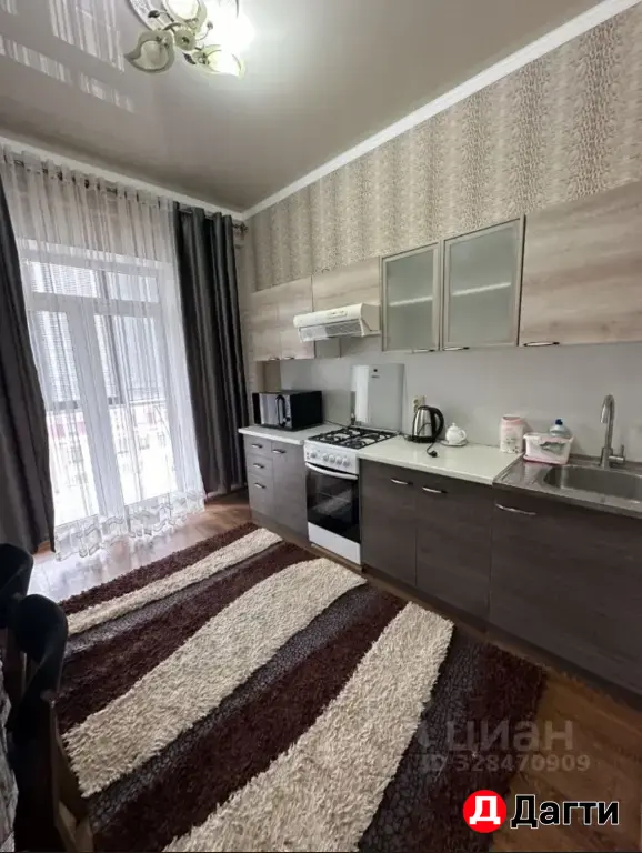 Квартира посуточно .