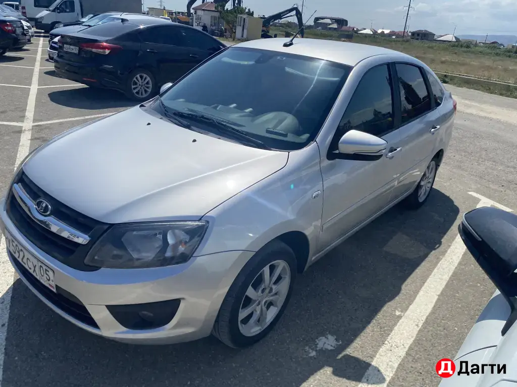 LADA (ВАЗ) Granta, 2015 года