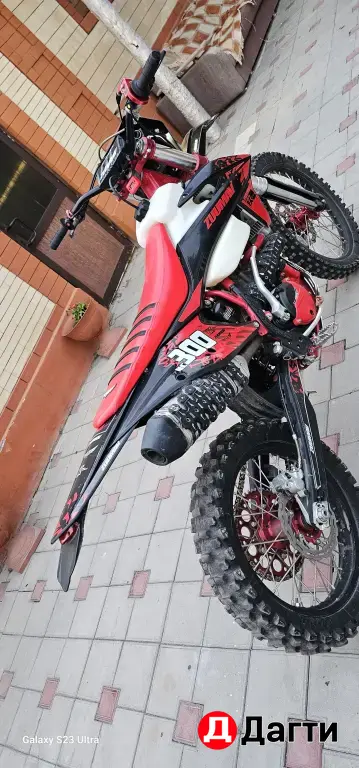 Zuumav k8 nc300