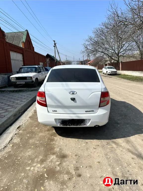 LADA (ВАЗ) Granta, 2013 года
