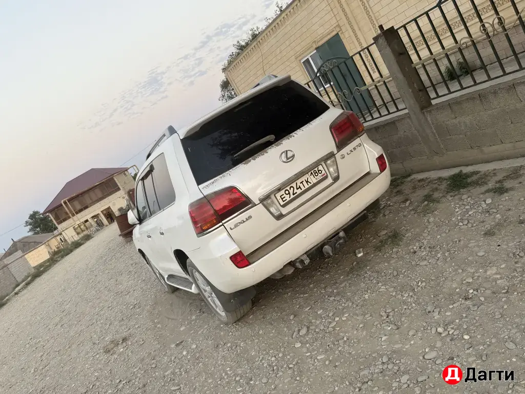 Lexus LX, 2010 года