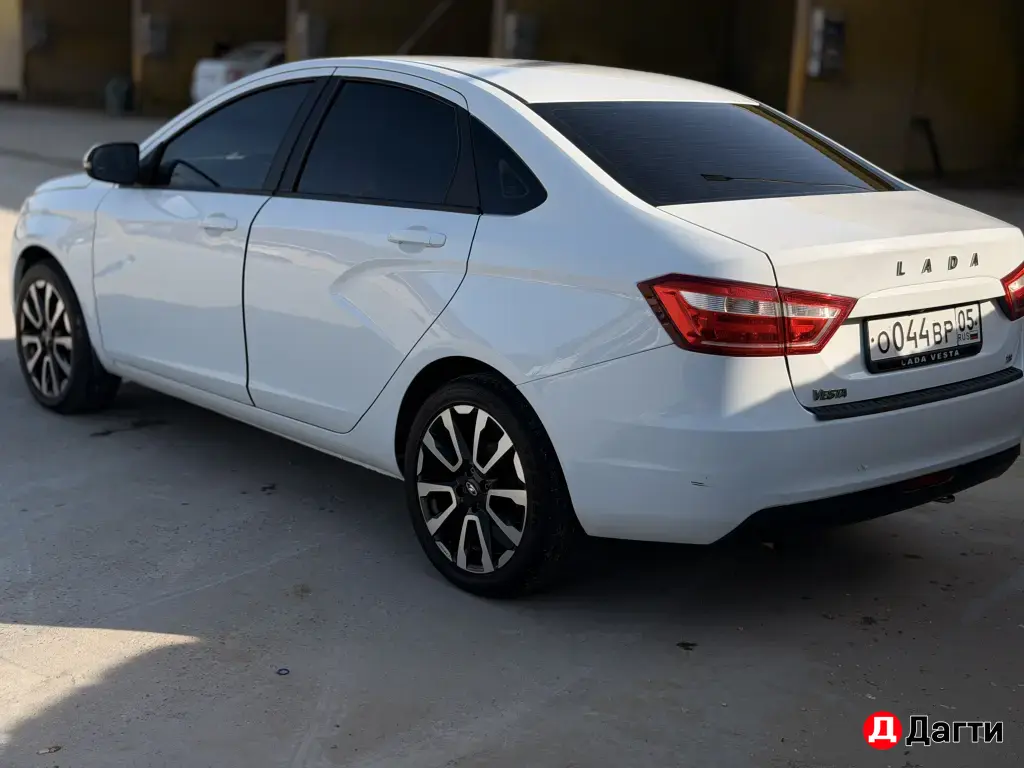 LADA (ВАЗ) Vesta, 2017 года