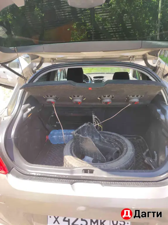 Peugeot 308, 2010 года