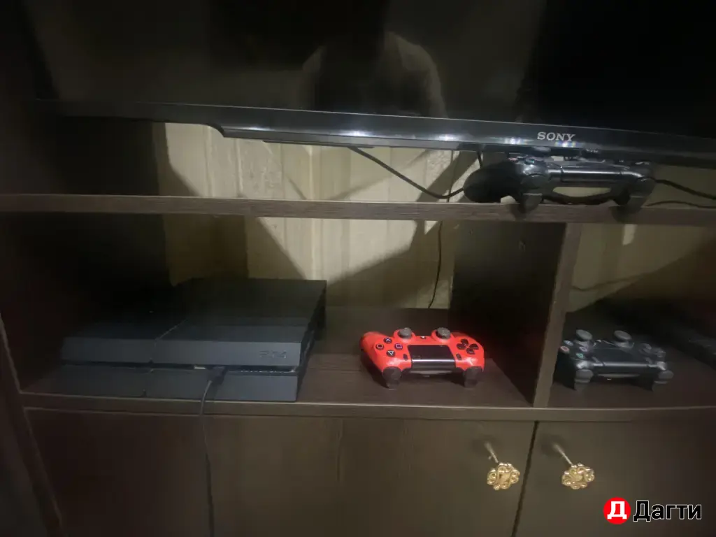 плэстэйшен 4