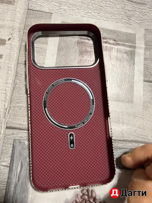 Чехол на IPhone 17 pro Max
