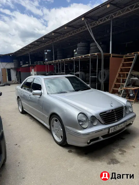 Mercedes-Benz E-Класс, 2001 года