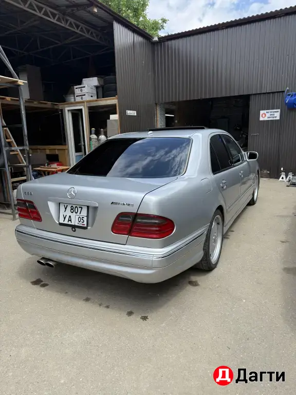 Mercedes-Benz E-Класс, 2001 года