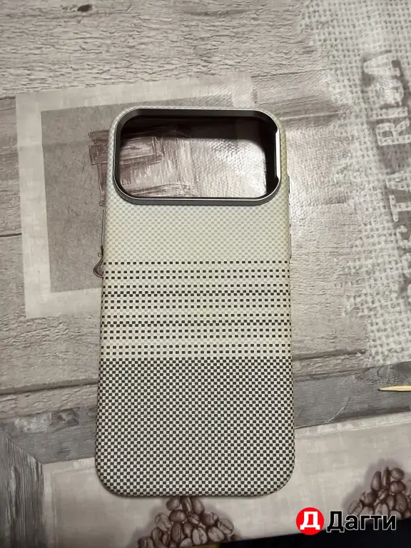 Чехол на IPhone 17 pro Max