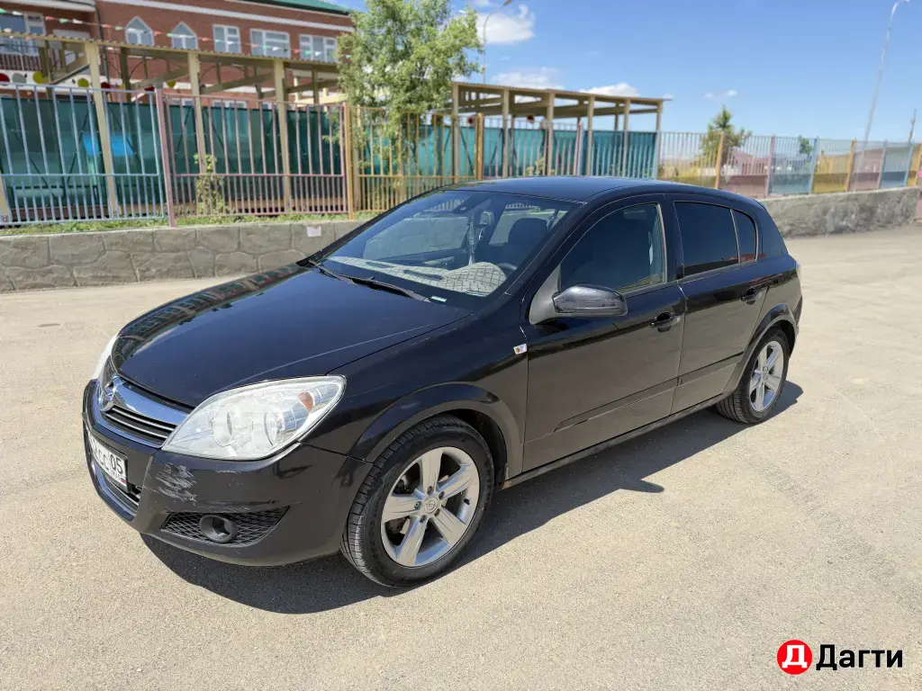 Opel Astra, 2008 года