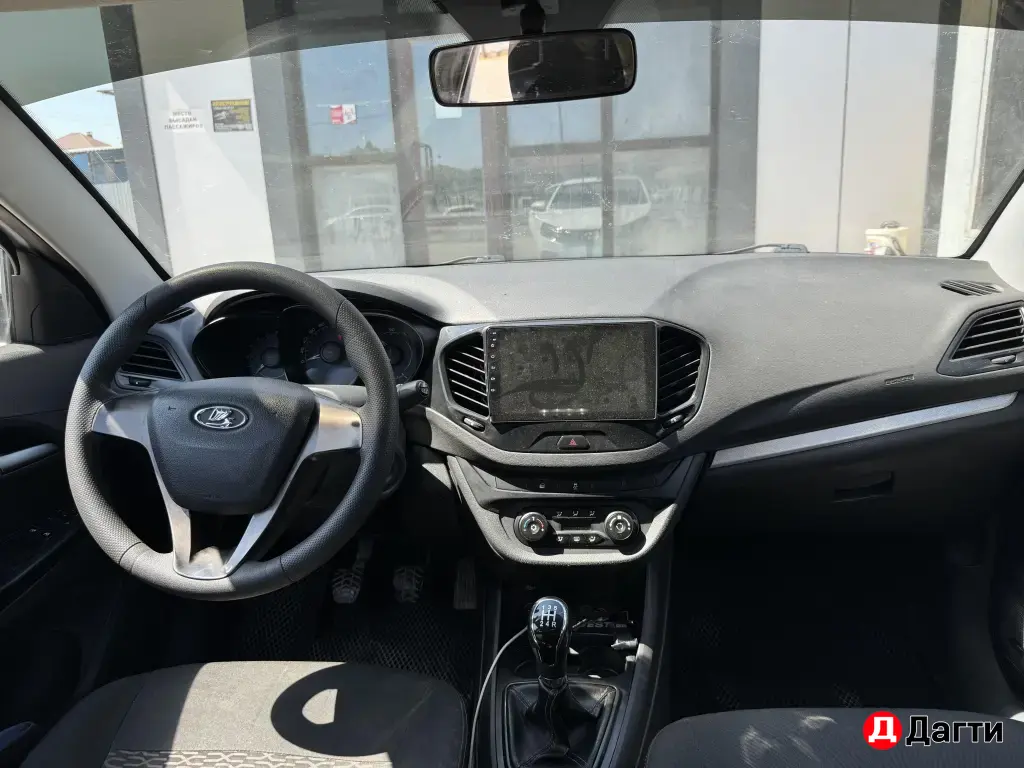 LADA (ВАЗ) Vesta, 2017 года