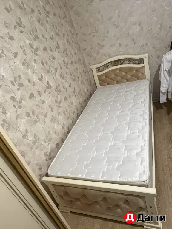 кровать в детскую с матрасом ортопедическим