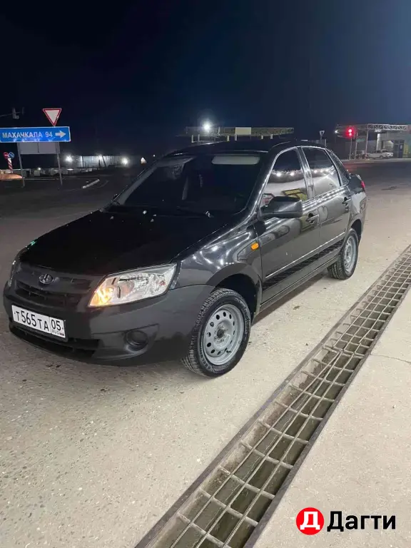 LADA (ВАЗ) Granta, 2012 года