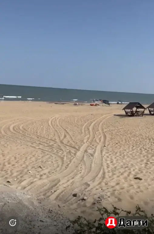 участок на берегу моря