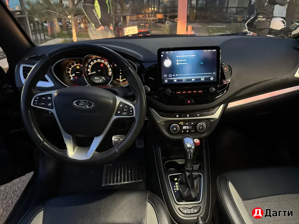 LADA (ВАЗ) Vesta, 2019 года