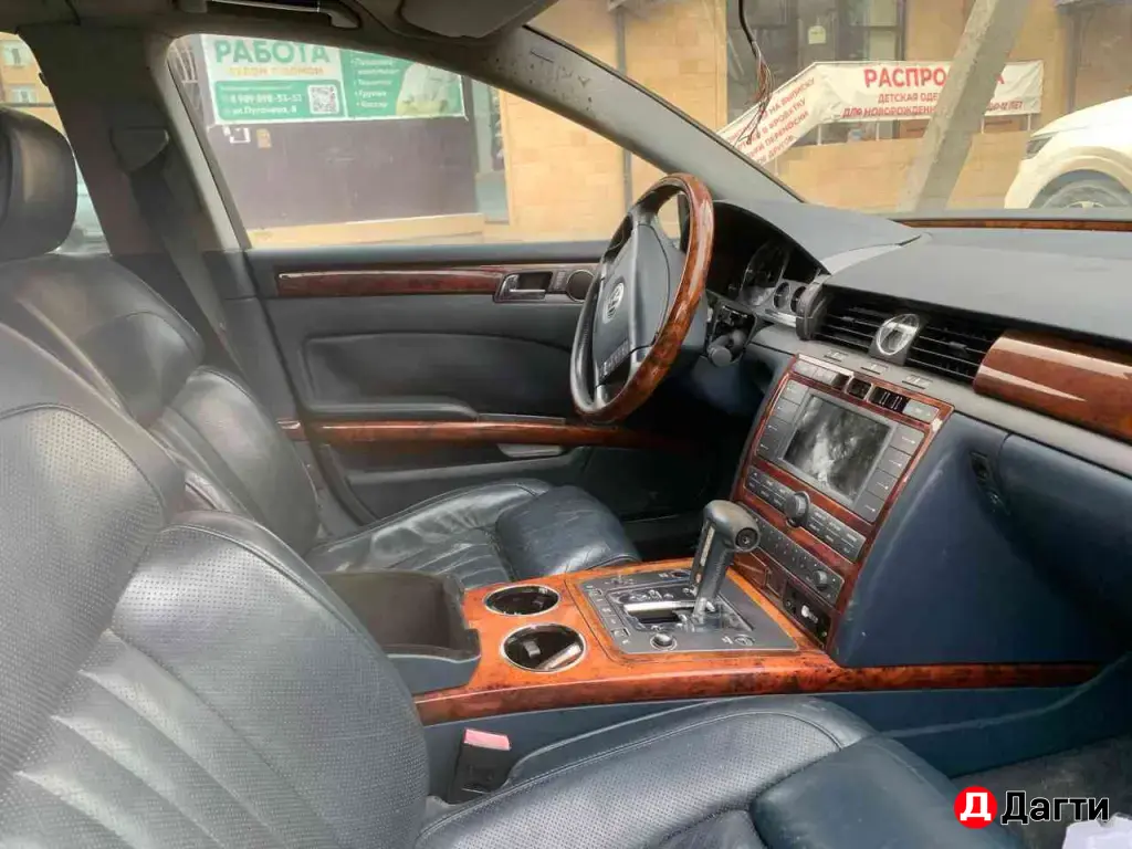Volkswagen Phaeton, 2005 года