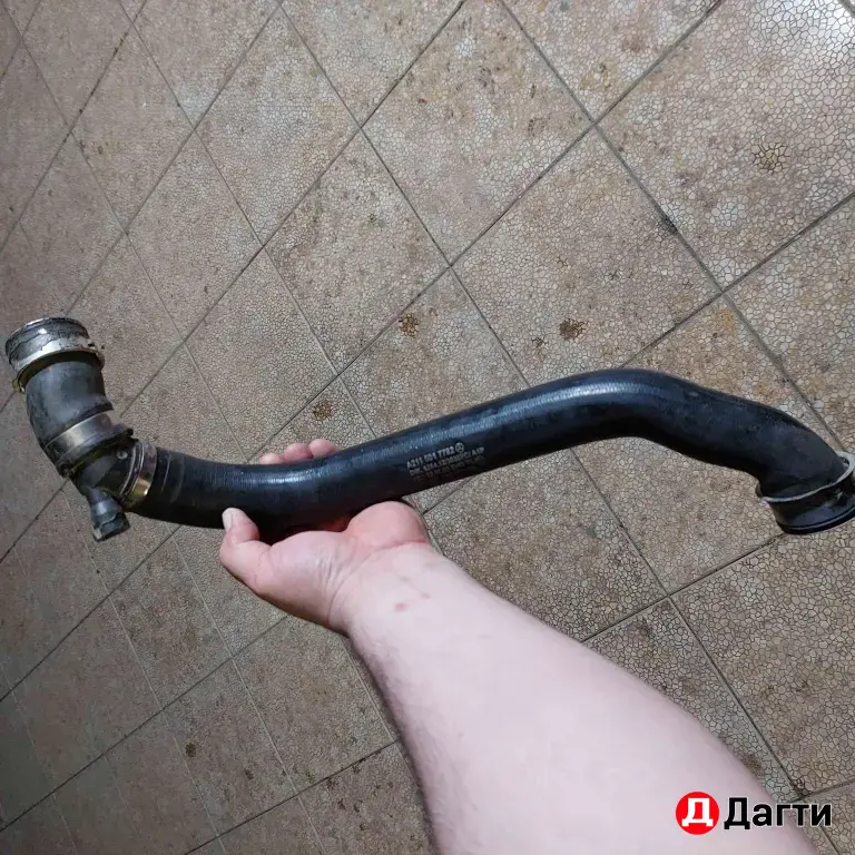 Патрубок Радиатора Верхний Мерседес w211