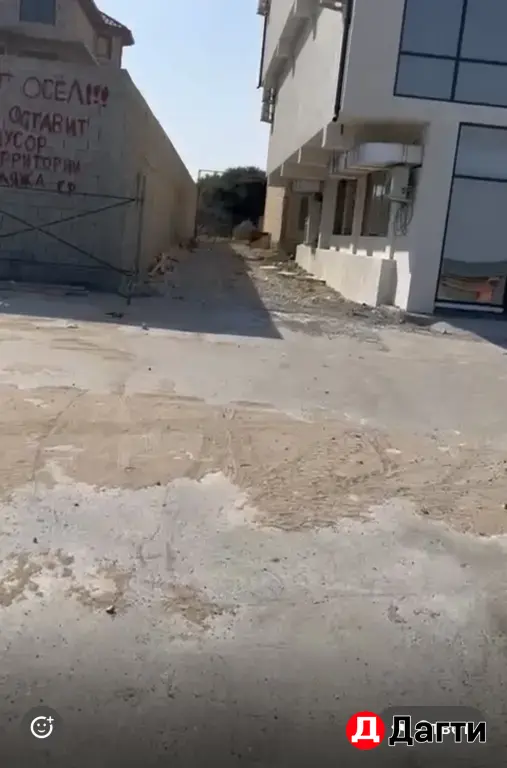 участок на берегу моря