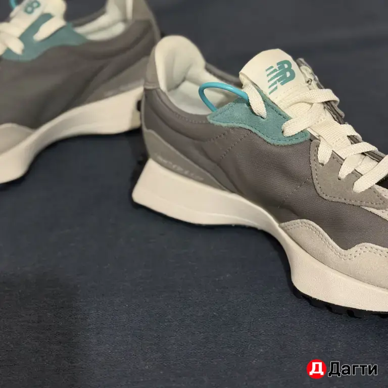New Balance NB 327