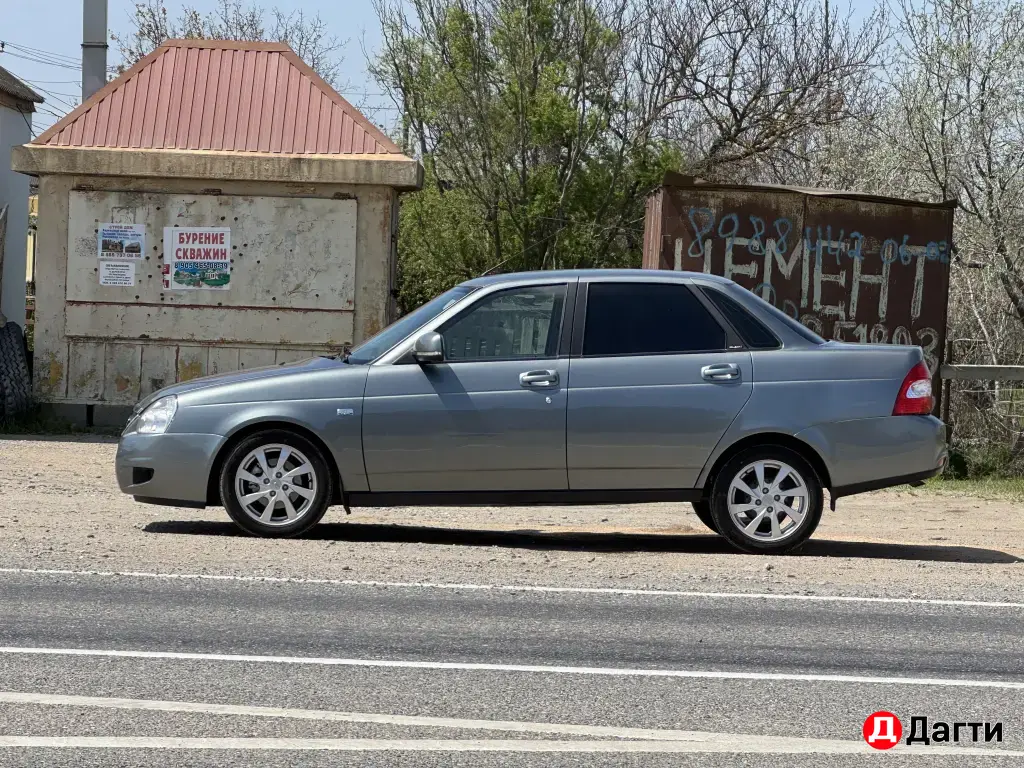 LADA (ВАЗ) Priora, 2011 года