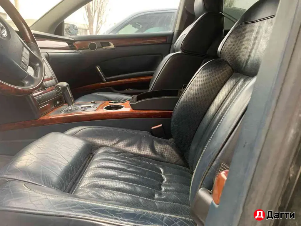 Volkswagen Phaeton, 2005 года