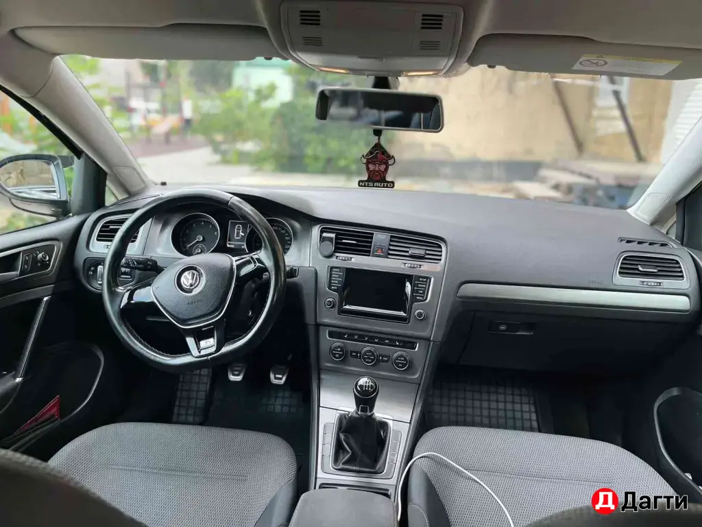 Volkswagen Golf, 2013 года