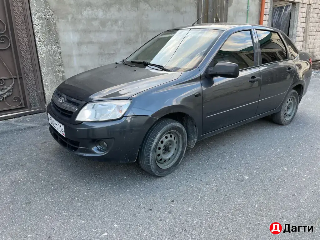 LADA (ВАЗ) Granta, 2014 года