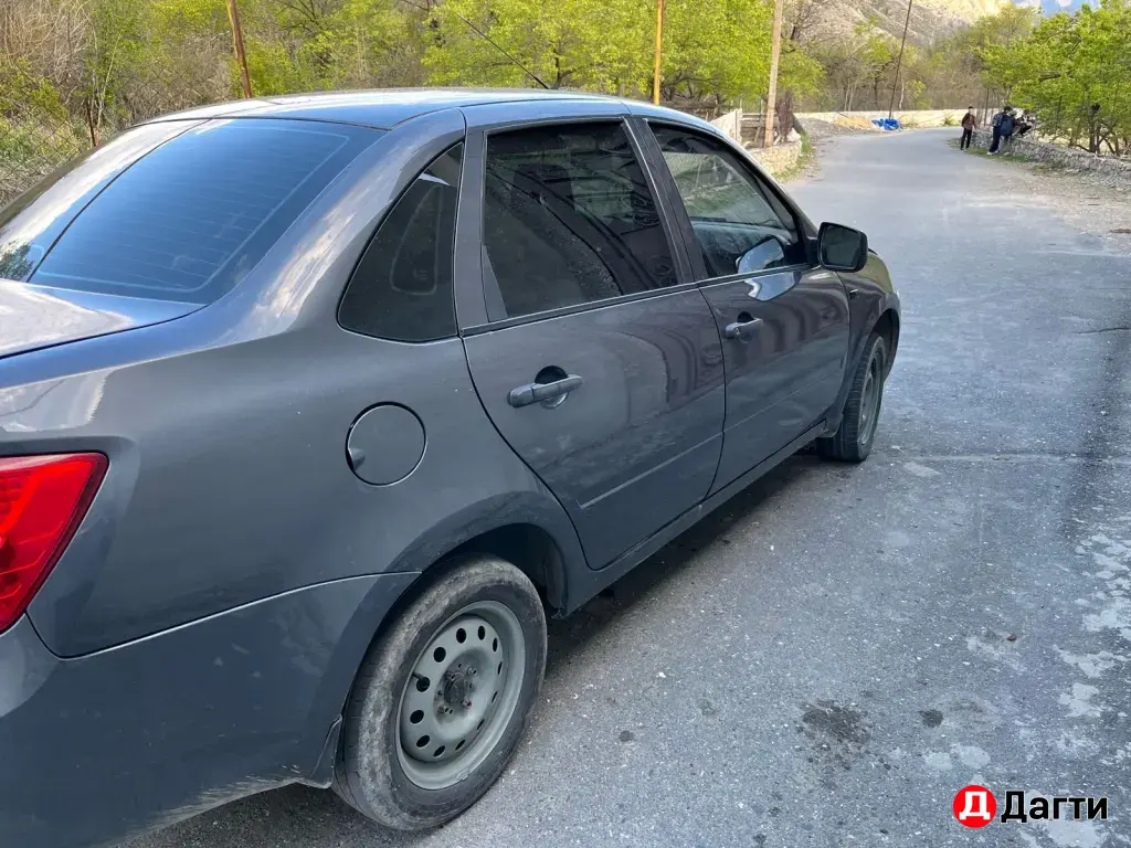 LADA (ВАЗ) Granta, 2014 года
