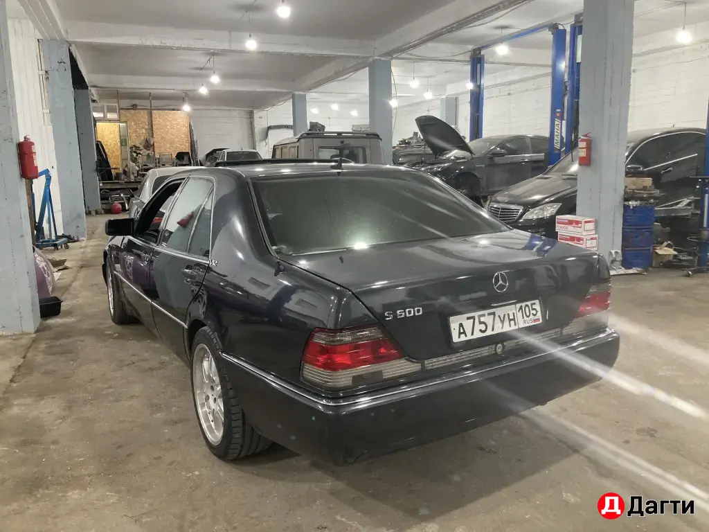 Mercedes-Benz S-Класс, 1992 года