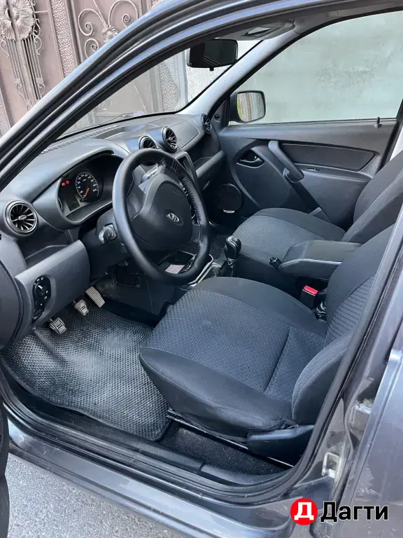 LADA (ВАЗ) Granta, 2014 года