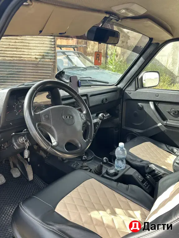 LADA (ВАЗ) Niva, 2015 года
