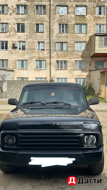 LADA (ВАЗ) Niva, 2015 года