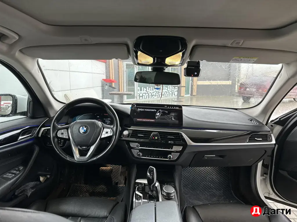 BMW 5 серии, 2021 года