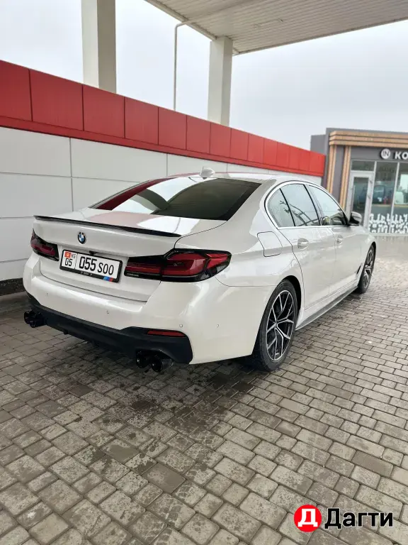 BMW 5 серии, 2021 года