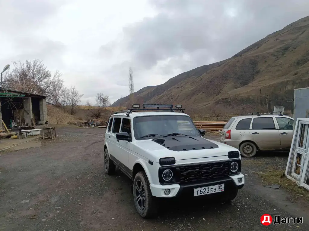 LADA (ВАЗ) 2131 (4x4), 2013 года