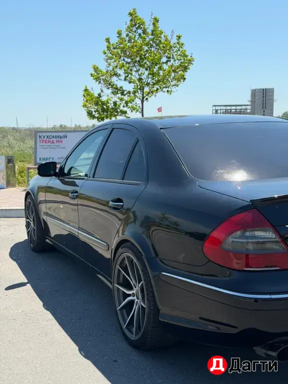 Mercedes-Benz E-Класс, 2002 года