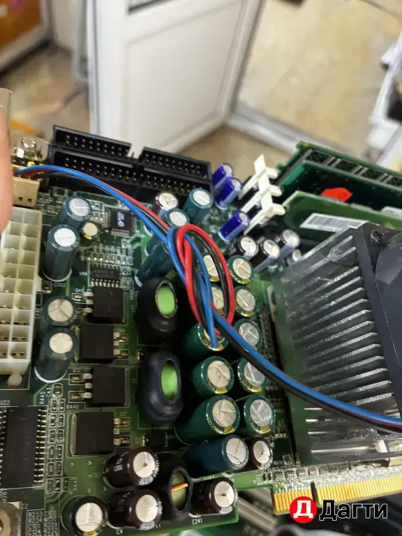 Advantech промышленный компьютер на базе Pentium 3