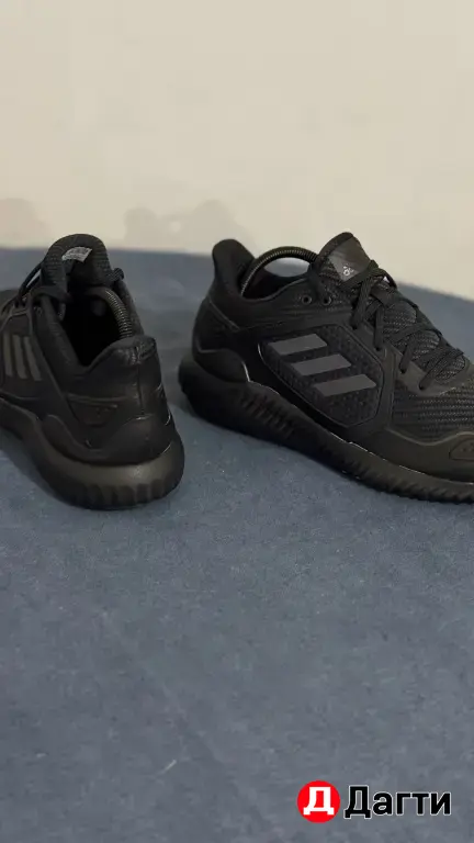 кроссы Adidas