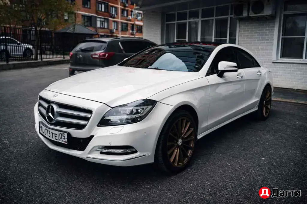 Mercedes-Benz CLS, 2011 года