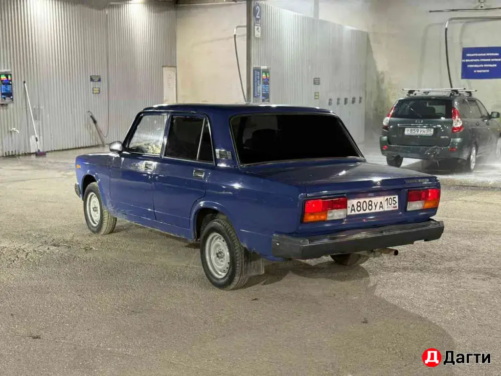 LADA (ВАЗ) 2107, 2005 года